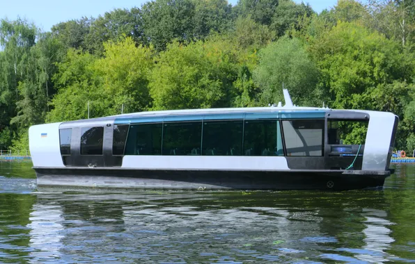 Pier, the waterbus, electric ship