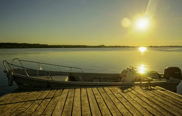 Picture lake, boat, pier