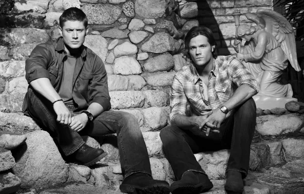 Picture black and white, men, Jensen Ackles, Supernatural, Jensen Ackles, Over The Padalecki Jared