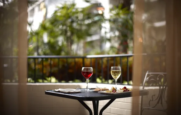 Wine, food, glasses, balcony, table