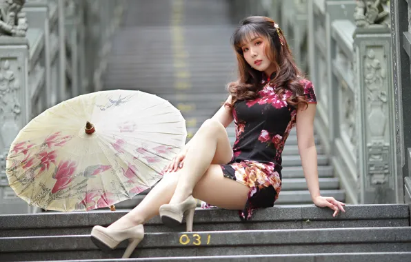 Picture look, pose, umbrella, Asian, beautiful girl, the legs, sitting on the steps, high-heeled shoes