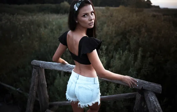 Look, nature, sexy, shorts, makeup, figure, tower, hairstyle