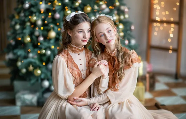 Picture look, girl, pose, room, holiday, tree, new year, garland