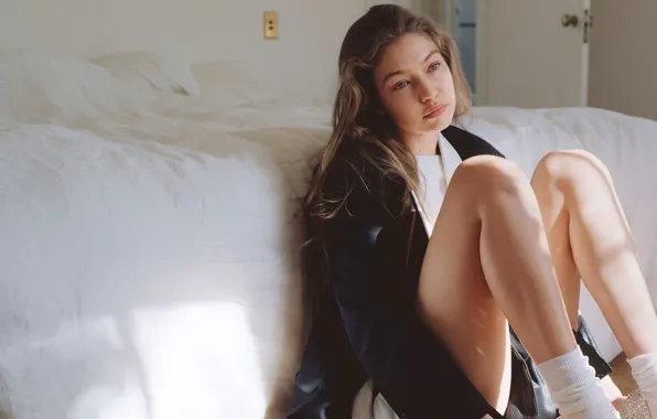 Look, girl, pose, room, model, bed, Vogue, Gigi Hadid