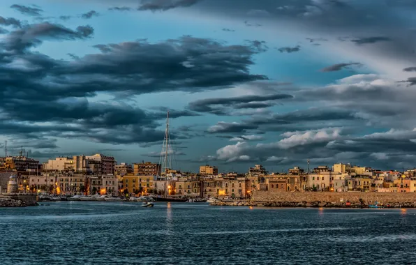 Picture sea, the sky, clouds, lights, home, the evening, yacht, Italy