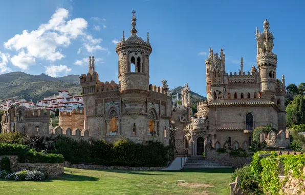 Castle, architecture, Spain, Spain, Benalmádena, Castillo de Colomares, Benalmadena, Colomares Castle