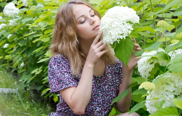 Picture greens, girl, flowers, mood, sweetheart, model, dress, beauty