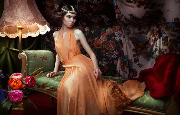 Picture girl, flowers, Daniel Ilinca, Malagoli Elemantica