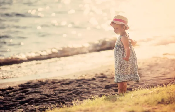 Picture light, river, girl