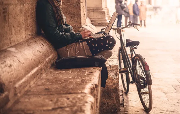 Picture city, girl, bike, loneliness, social life