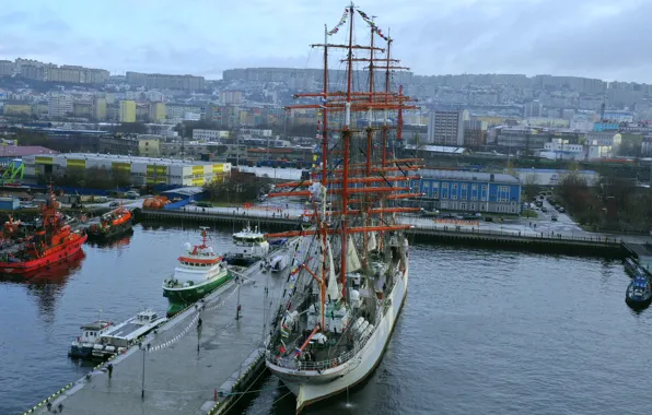 Pier, bark, Murmansk, Sedov