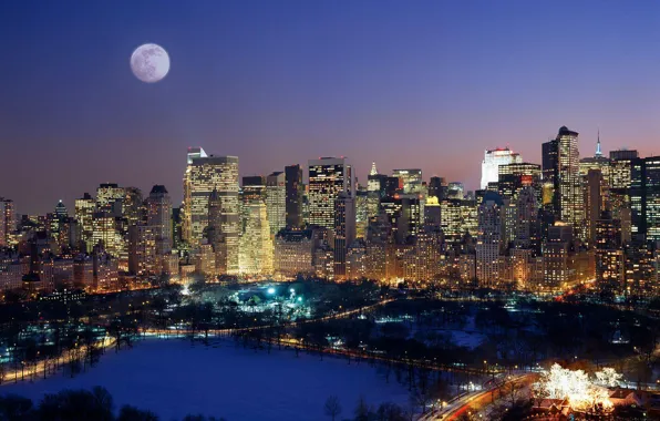 The moon, New York, Manhattan