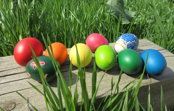 Grass, eggs, Easter, eggs dyed, spring 2018, mamala ©
