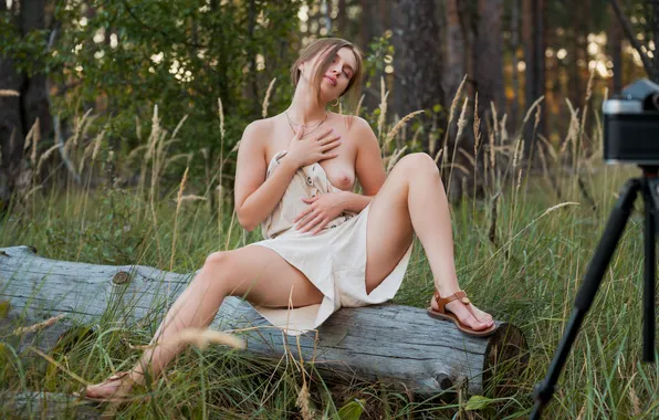 Sexy, forest, nature, breast, camera, sandals, necklace, nipple