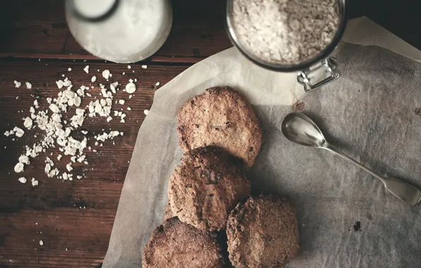 Spoon, cookies, oatmeal