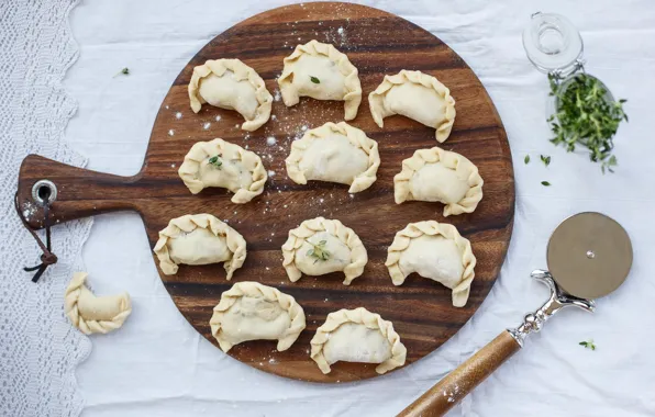 Board, the dough, dumplings