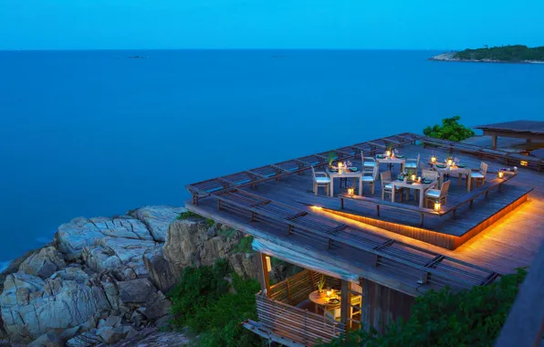 Mood, the ocean, the evening, the hotel, dinner