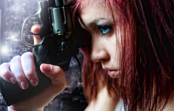 Picture look, girl, weapons, profile, red hair