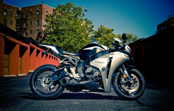 Picture CBR1000RR-R, Red, Honda, Silver, Bricks