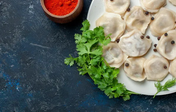 Table, parsley, dumplings