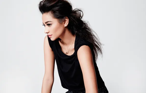 Picture photoshoot, Shay Mitchell, Yahoo Style, Shay Mitchell