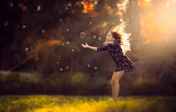 Dress, bubbles, girl, sunlight