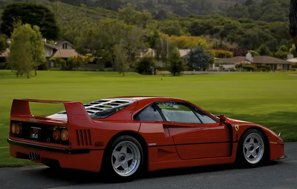 Picture ferrari, f40, stands on the nature