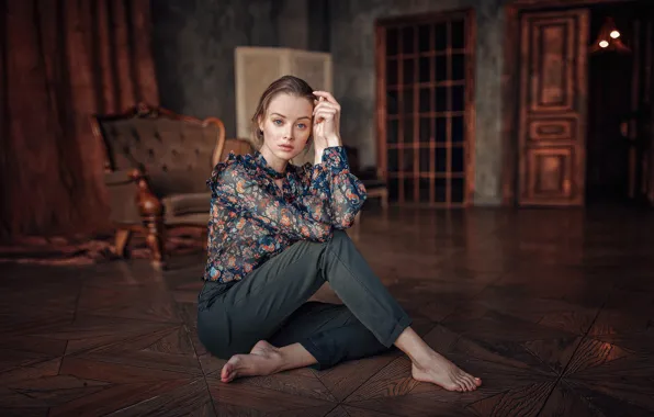 Picture look, girl, face, pose, photo, room, blouse, beautiful