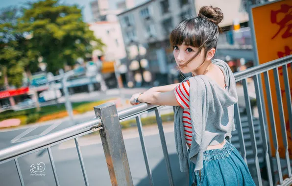 Summer, look, girl, the city, pose, street, model, jeans