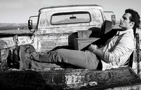 Picture light, pose, photo, actor, black and white, male, Henry Cavill