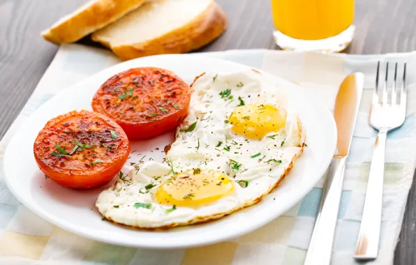Breakfast, scrambled eggs, Breakfast, spices, seasoning, scrambled eggs, sliced tomatoes, sliced tomatoes