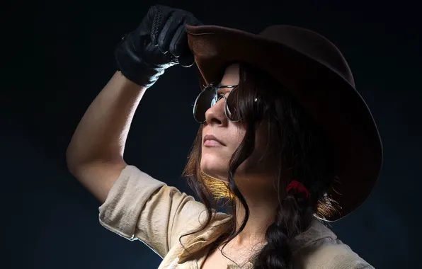 Picture pose, background, hat, brunette, glasses, gloves, topic