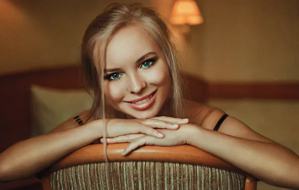 Girl, Look, Smile, Model, Lips, Face, Hair, Chair