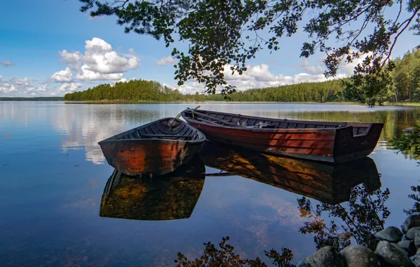 Picture lake, boats, Finland, Karijarve