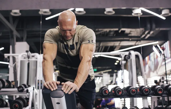 Pose, actor, muscle, muscle, athlete, dumbbells, biceps, gym