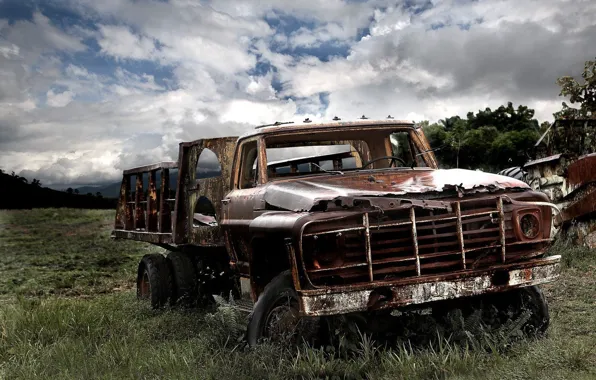 Picture sadness, old age, trucks, machine