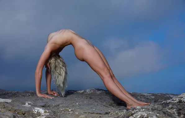 Ass, chest, the sky, nature, tummy, Loboc, legs, hip
