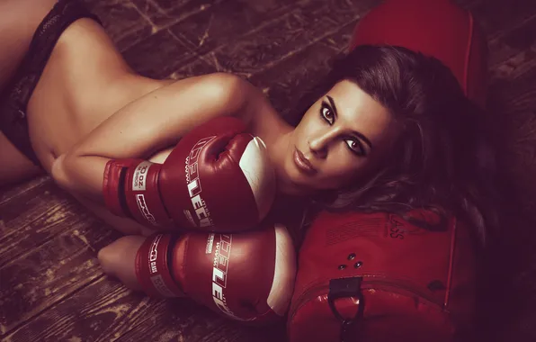 Picture girl, panties, makeup, lies, pear, Boxing gloves