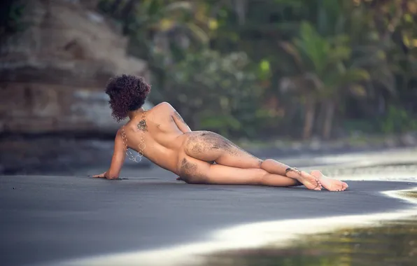Ass, girl, pussy, legs, natural light, Tropical ladies