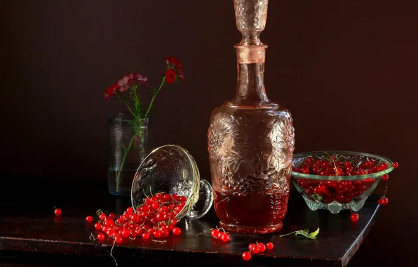Glass, flowers, berries, table, wine, juice, Bank, drink