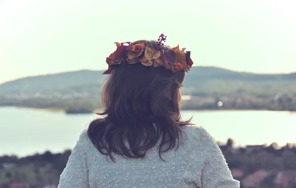 Leaves, girl, back, wreath