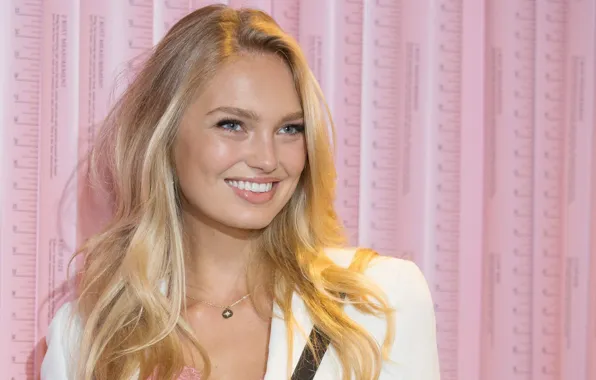 Look, smile, model, makeup, photoshoot, hair, Victoria’s Secret, Romee Strijd