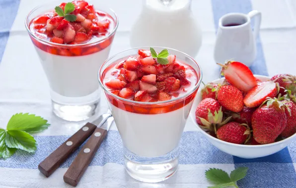 Picture milk, strawberry, dessert, leaves