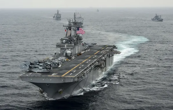 Picture USS Boxer, amphibious assault ship, LHD4