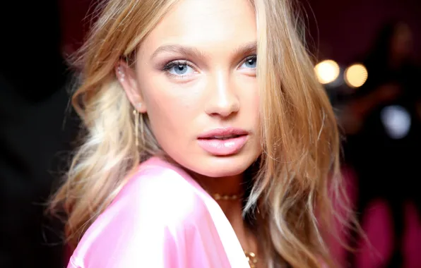 Look, model, portrait, photoshoot, hair, Victoria’s Secret, Romee Strijd, Romy Strayed
