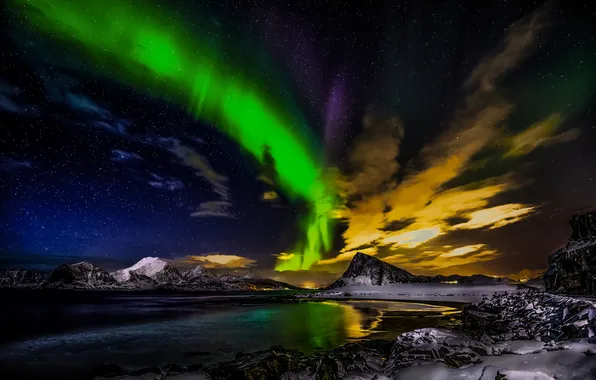 Sea, mountains, night, Northern lights, Norway, The Lofoten Islands