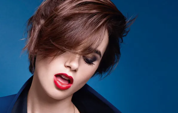 Picture actress, red lipstick, Lily Collins