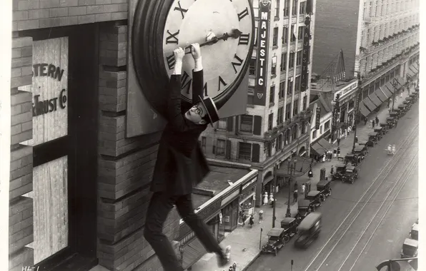 Movie, watch, skyscraper, retro, harold lloyd