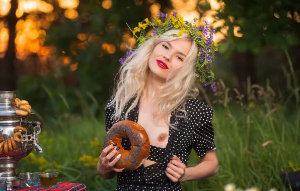 Flowers, blond, bread, nipple, alluring, beagle, Zarina A