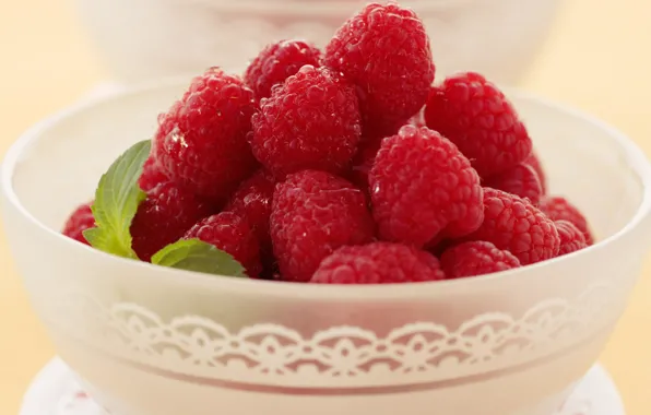 Berries, raspberry, leaf, food, plate, Cup
